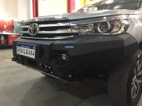 Bumper Delantero Rival4x4 Toyota Hilux Revo 2016/18